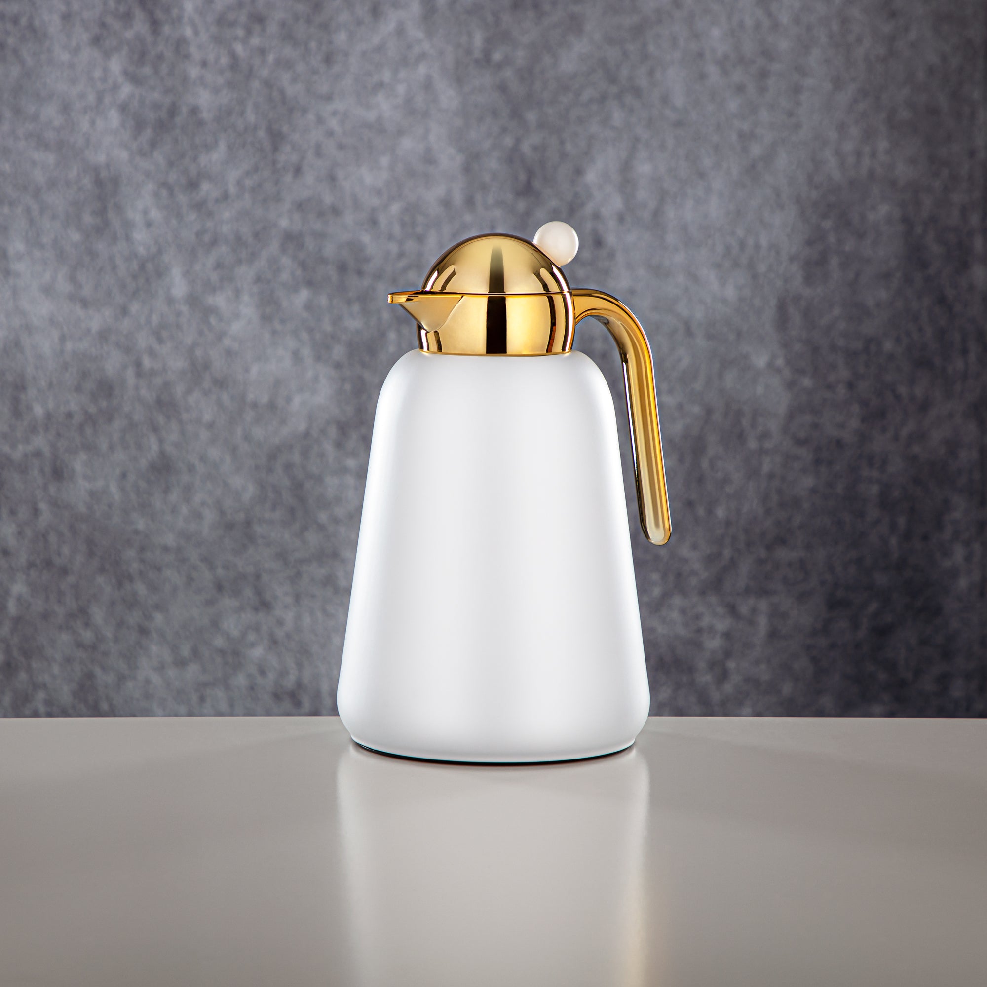 طقم ترامس المرجان - 1 لتر + 1.5 لتر، أبيض وذهبي (FG807-100/150 PW/G) - ترامس عصرية