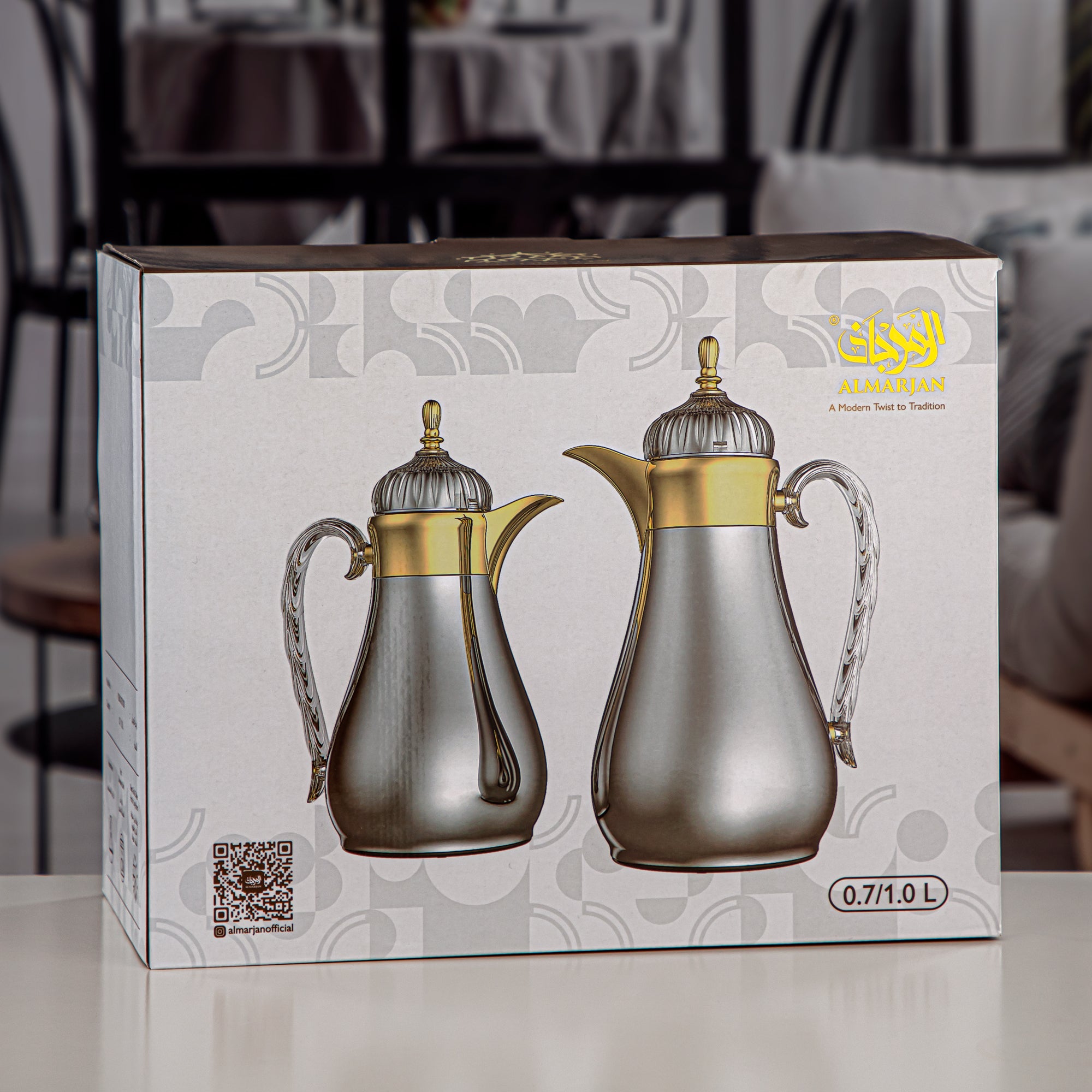 Almarjan Vacuum Flask Set, Push Button, 0.7L + 1L, Matt Silver, Gold & Transparent (FG810-070/100 MC/G) - Elegant Vacuum Flask Sets