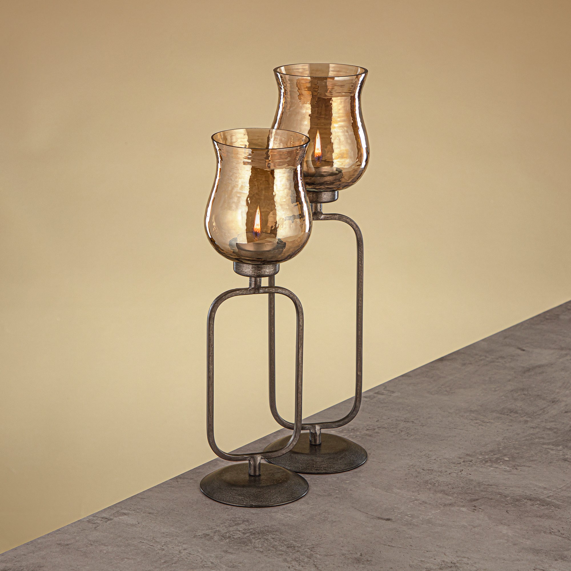 Almarjan Elemental Votive Holder Hammered Copper Brown Glass 11x11x36 CM Vintage Silver Stand (GMT2960010)