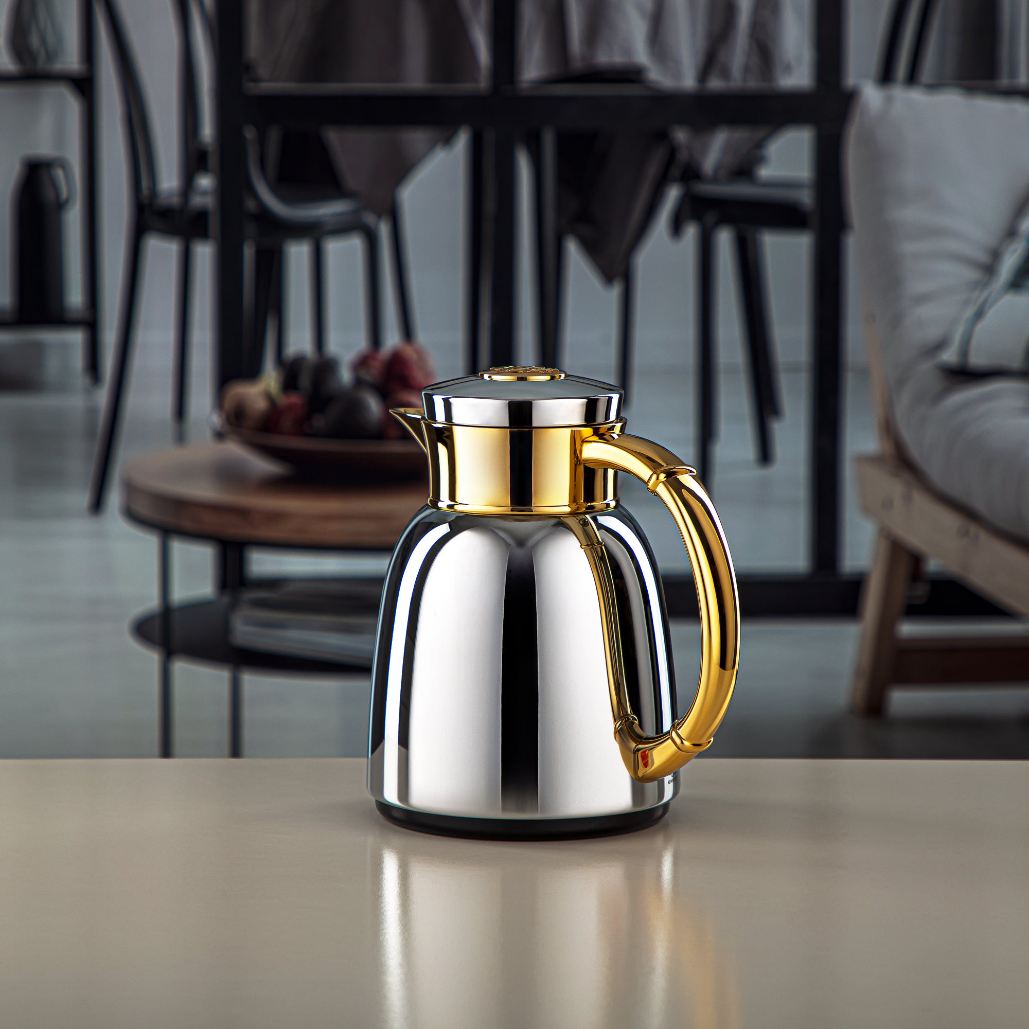 Almarjan 0.35 Liter Vacuum Flask Silver & Gold - QVC-0350CC95