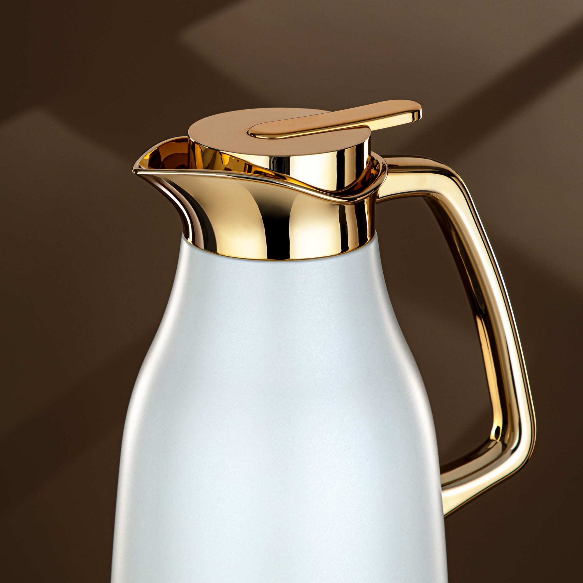 ترمس المرجان سعة 1.3 لتر باللون الأبيض غير اللامع والذهبي RGC-1300Q330YZC95