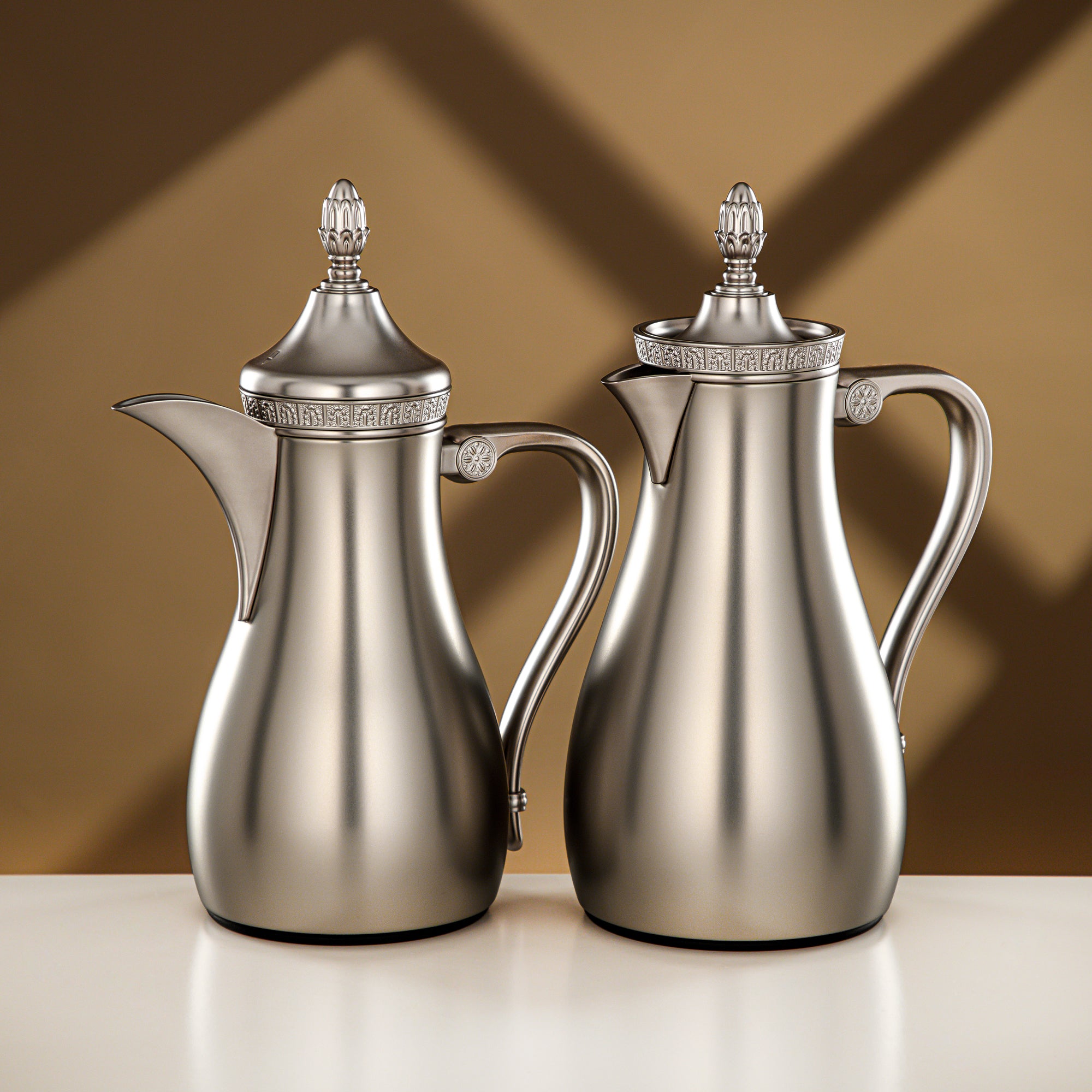 طقم ترامس المرجان 0.7 لتر + 1 لتر بلمسة نيكل غير لامعة