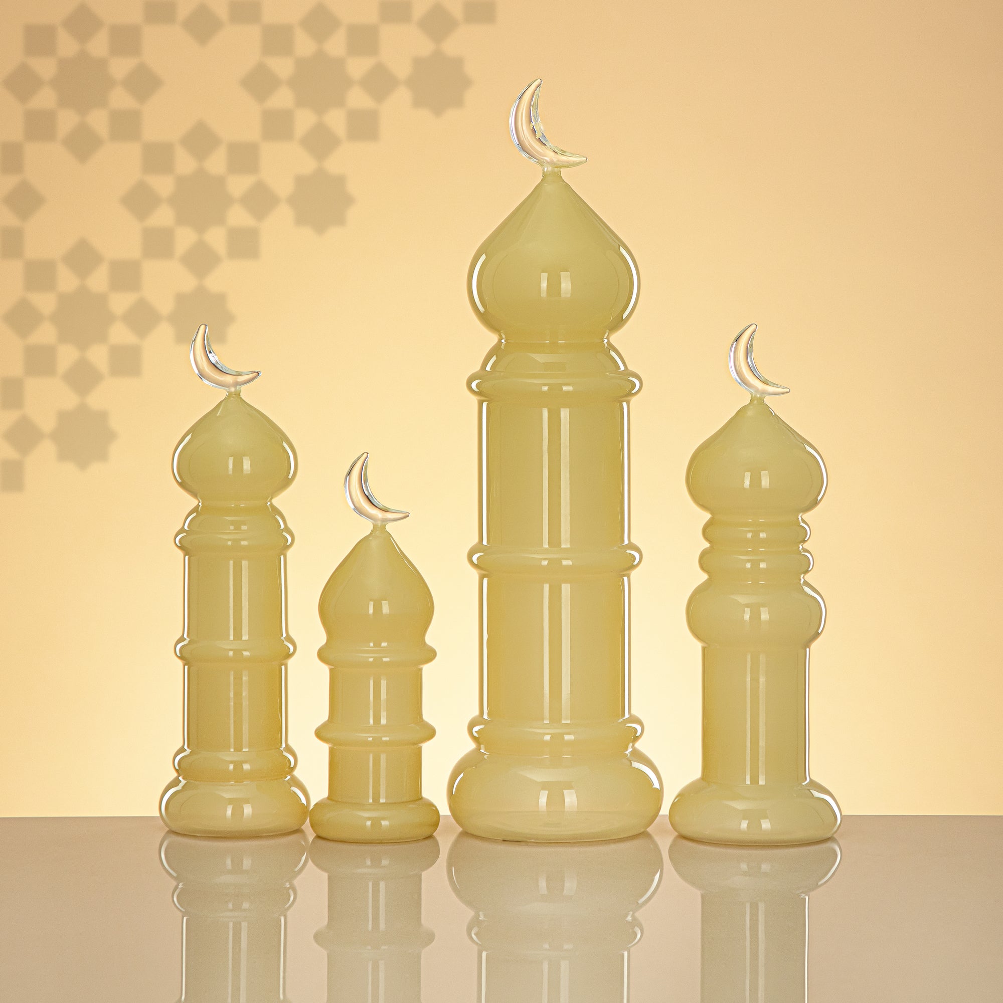 Almarjan Minaret Table Decoration 34cm x 10cm Ivory with Clear Crescent Moon – Noor Al Layali