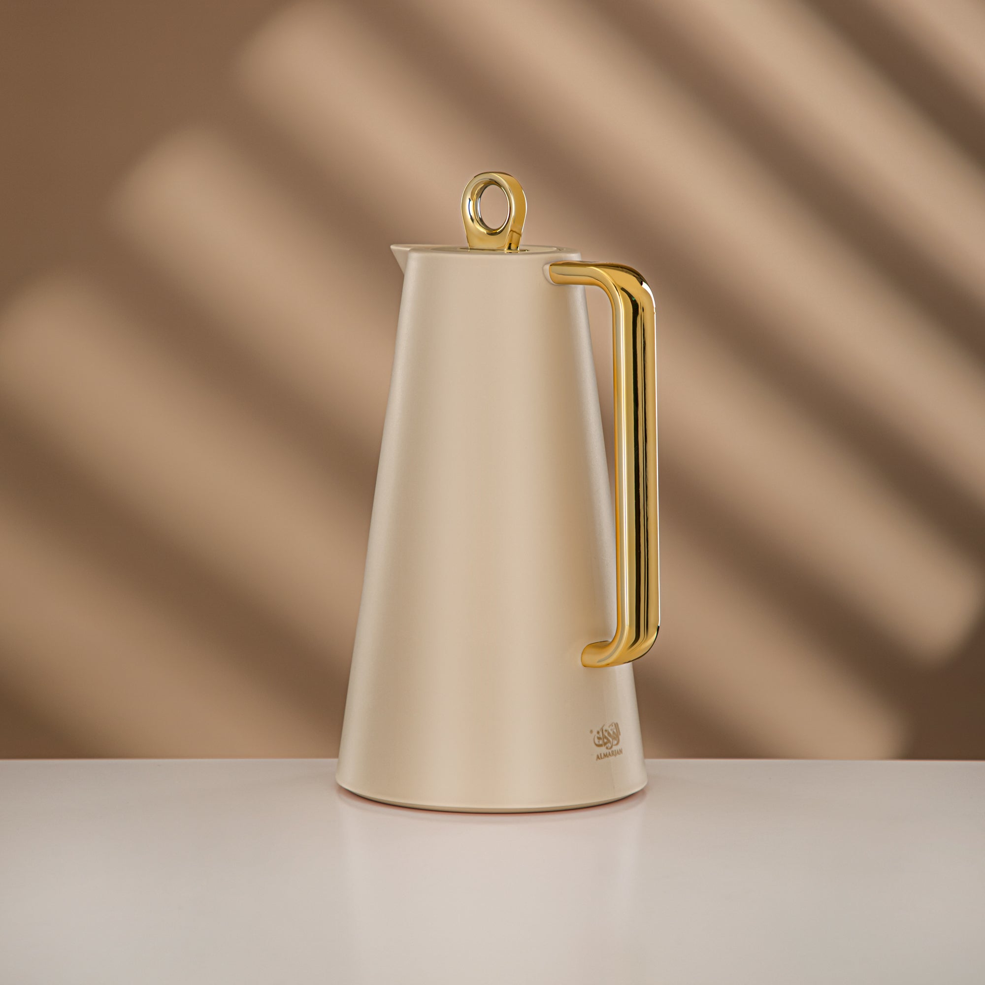 Almarjan Vacuum Flask Set Beige & Gold
