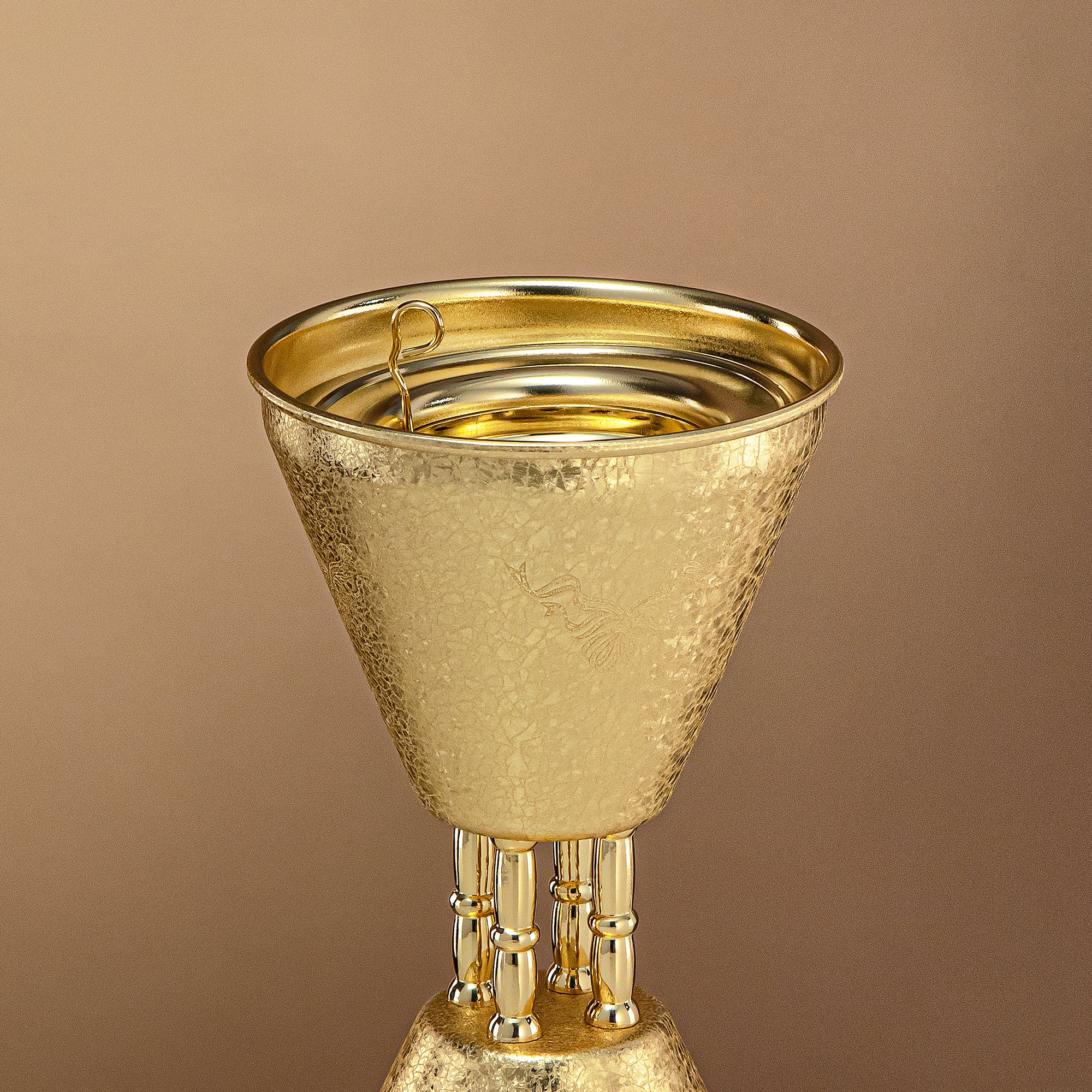 مبخرة المرجان من النحاس بتصميم متشقق، 21 سم